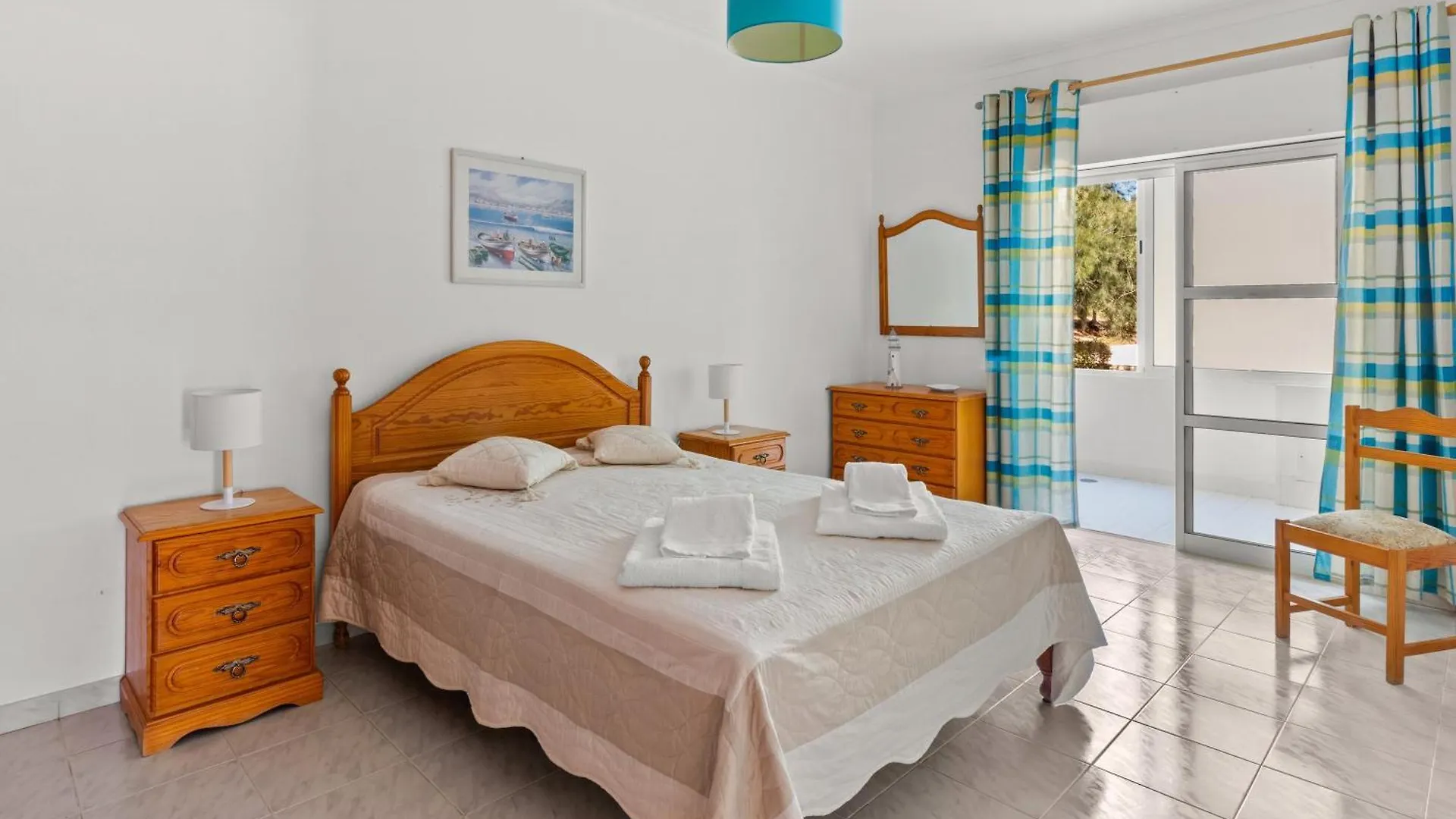 T2 Em Alvor Apartment