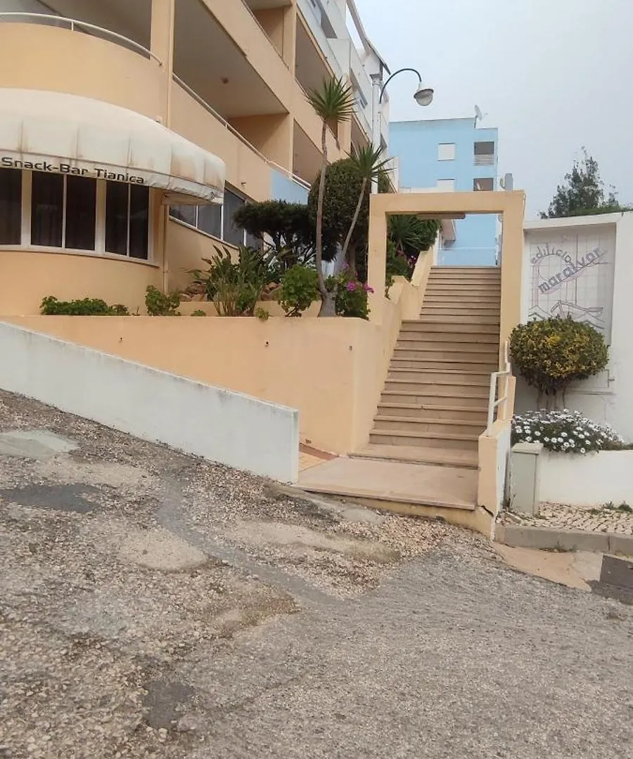 T2 Em Alvor Apartment