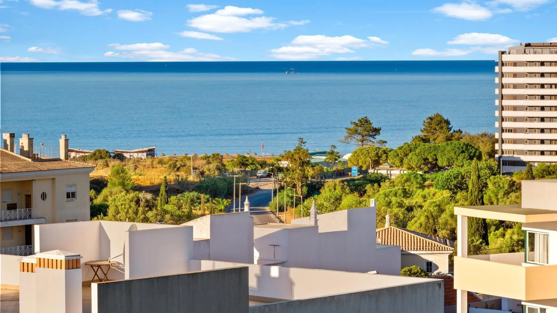 T2 Em Alvor Apartment